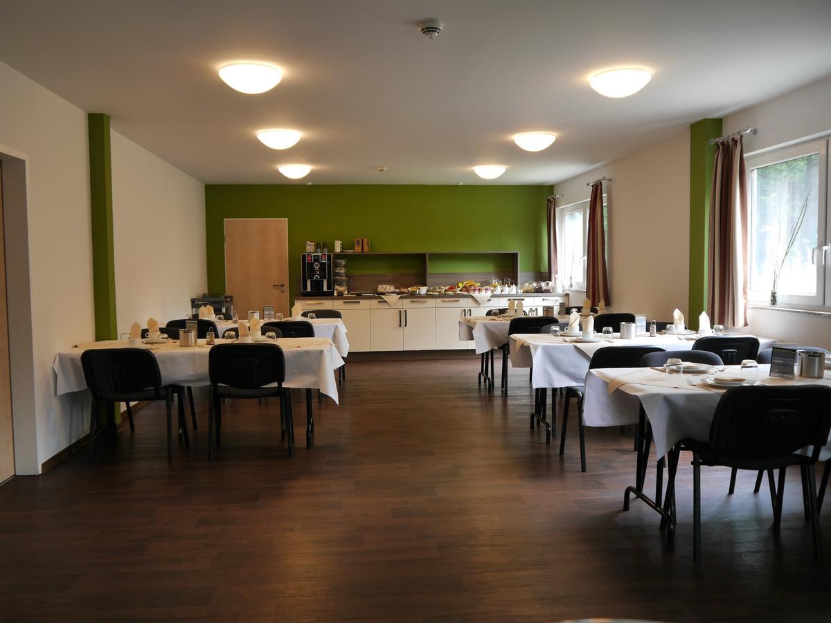 הרנה Ruhrstadtarena Hotel מראה חיצוני תמונה
